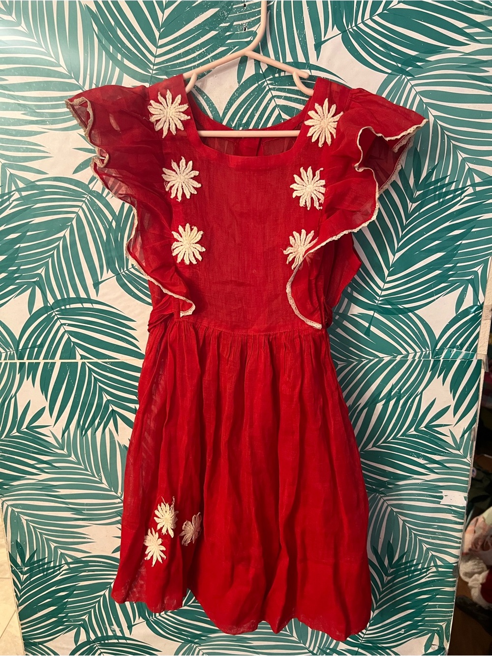 Vintage Girls Red Floral Appliqué Ruffle Dress flutter sleeve button back tie